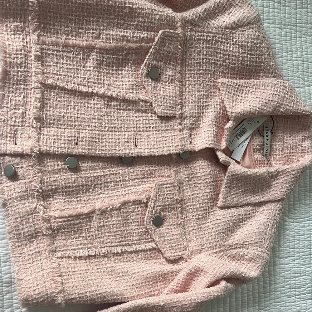 Alice and Olivia Sz Medium by Stacey Bendet  Chic Pink Tweed Jacket New w tags